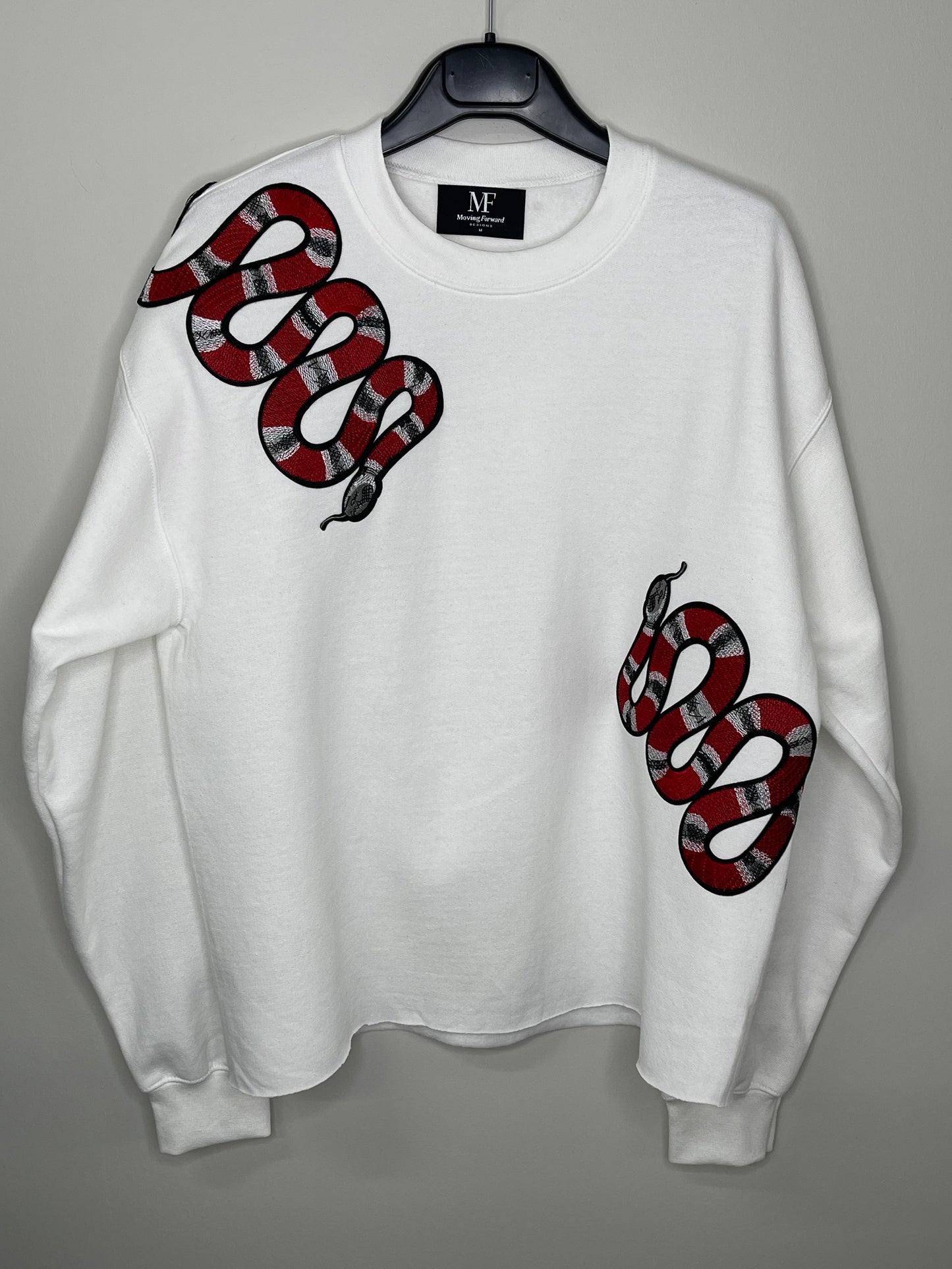 Sweatshirt, Crewneck White, Red Snakes x 2
