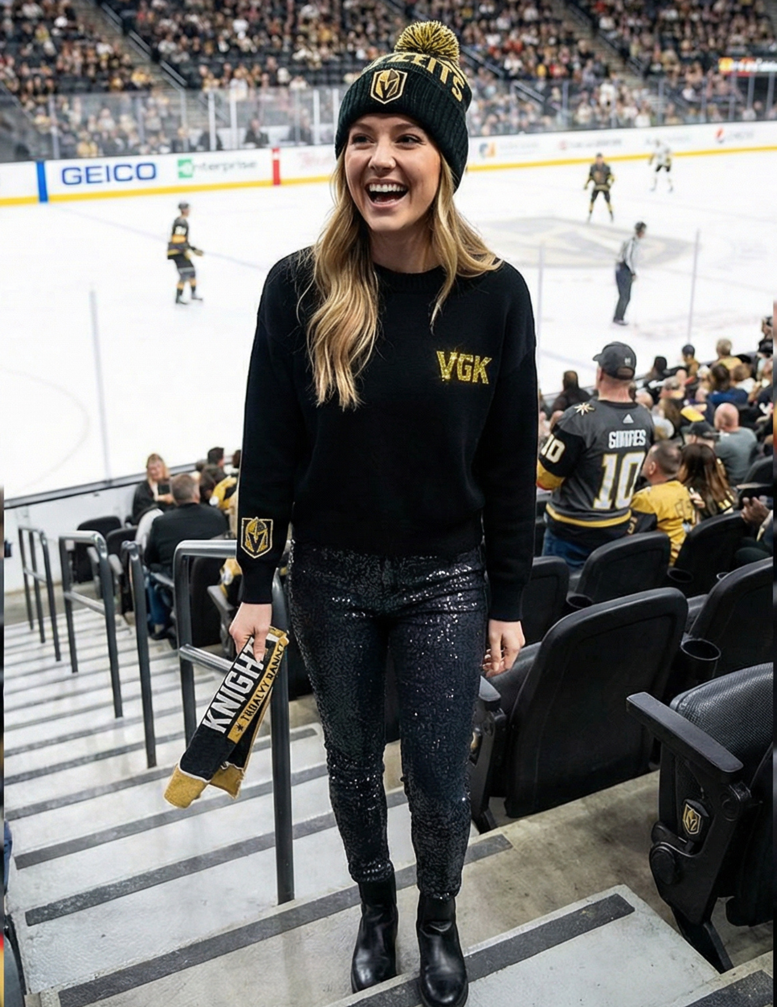 Vegas Golden Knights Black Crewneck Small Helmet & VGK Logo Sweater