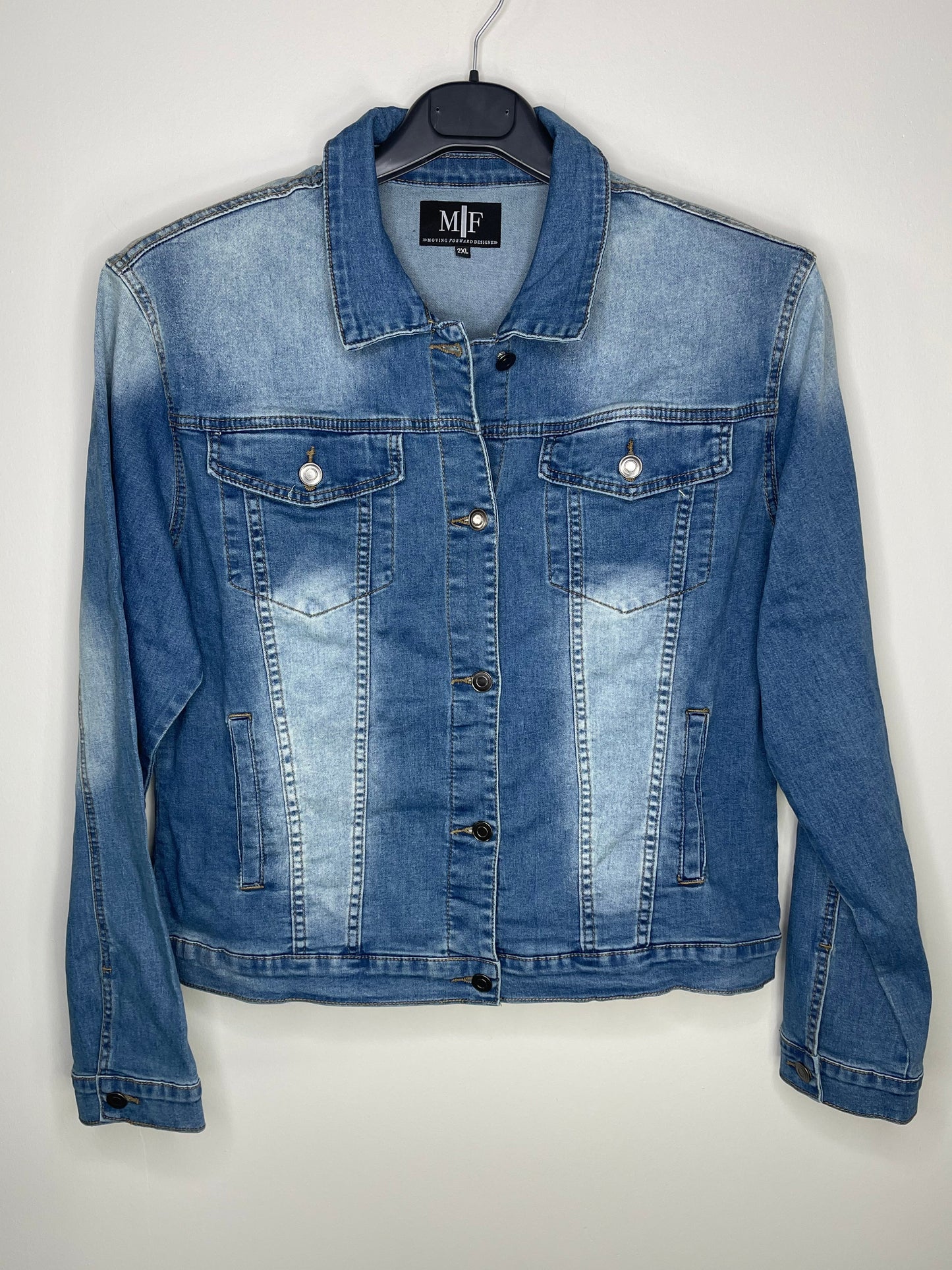 Jacket, Blue Denim Extended Size, Stretchy Faded, Medium Wash