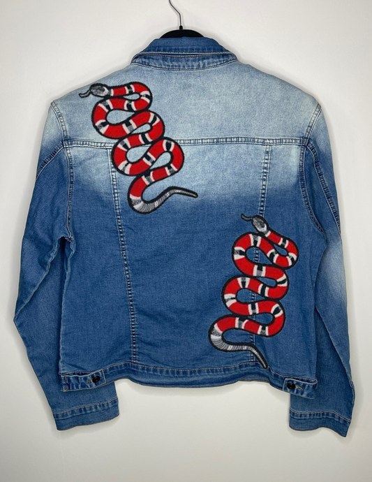 Jacket, Denim Extended Size, Stretchy Faded, Red Snakes