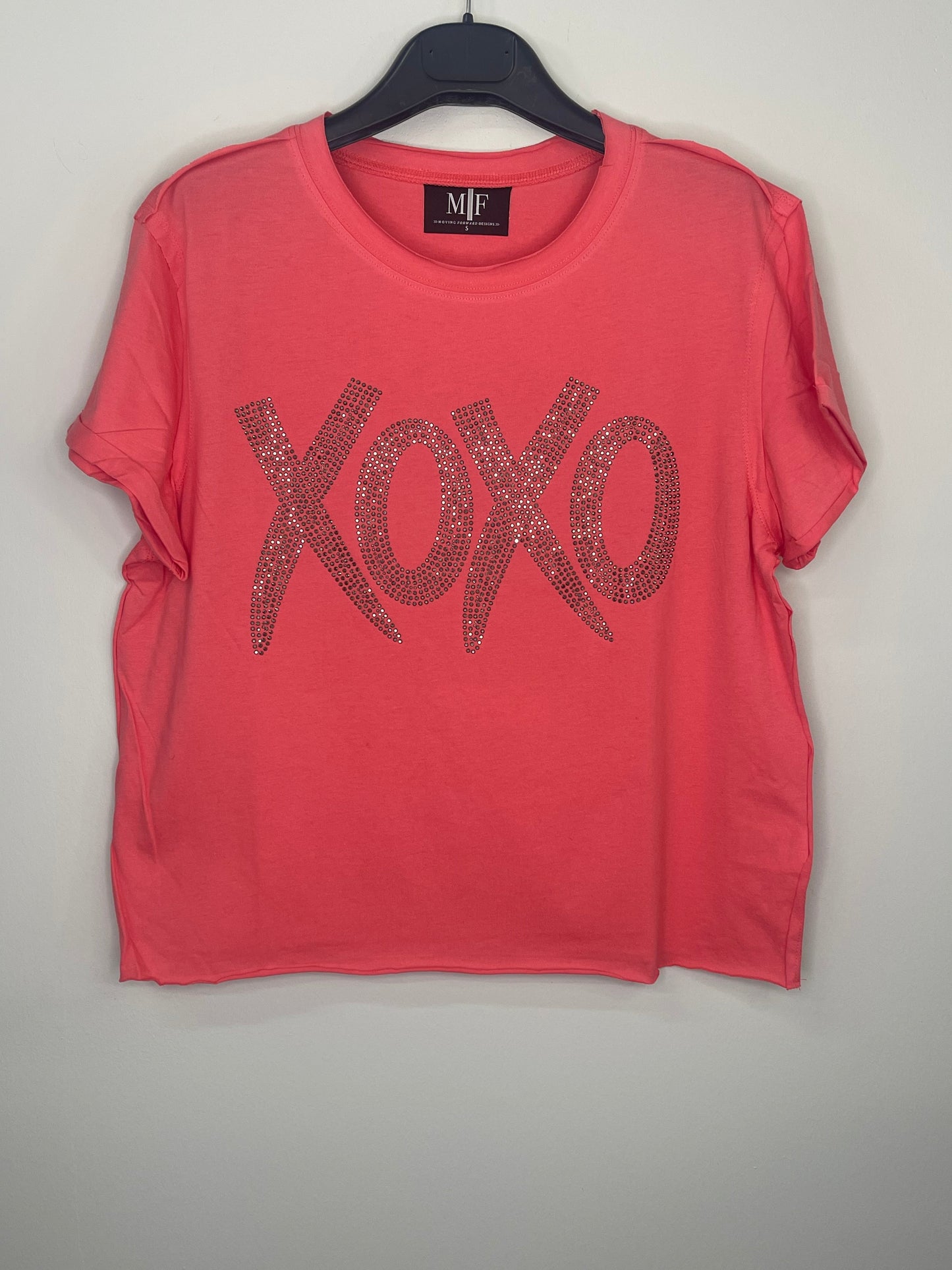 T-Shirt, Raw Edge Coral, XOXO