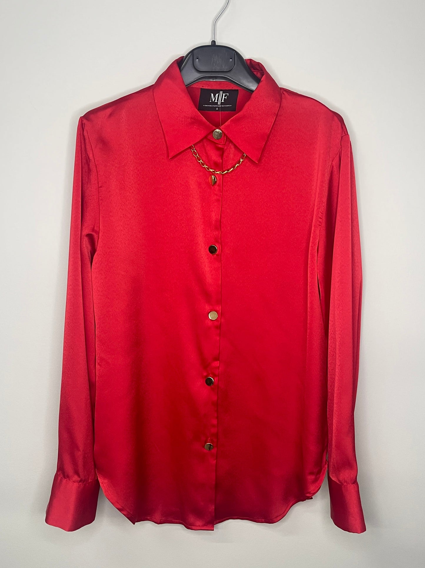Shirt, Silky Red, Gold Chain/Buttons