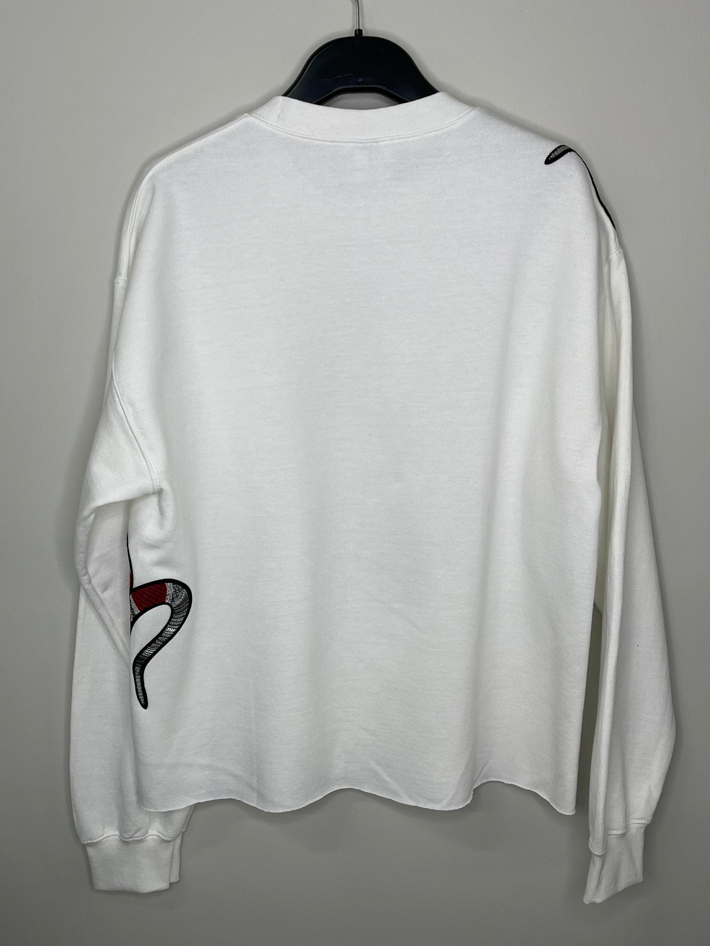 Sweatshirt, Crewneck White, Red Snakes
