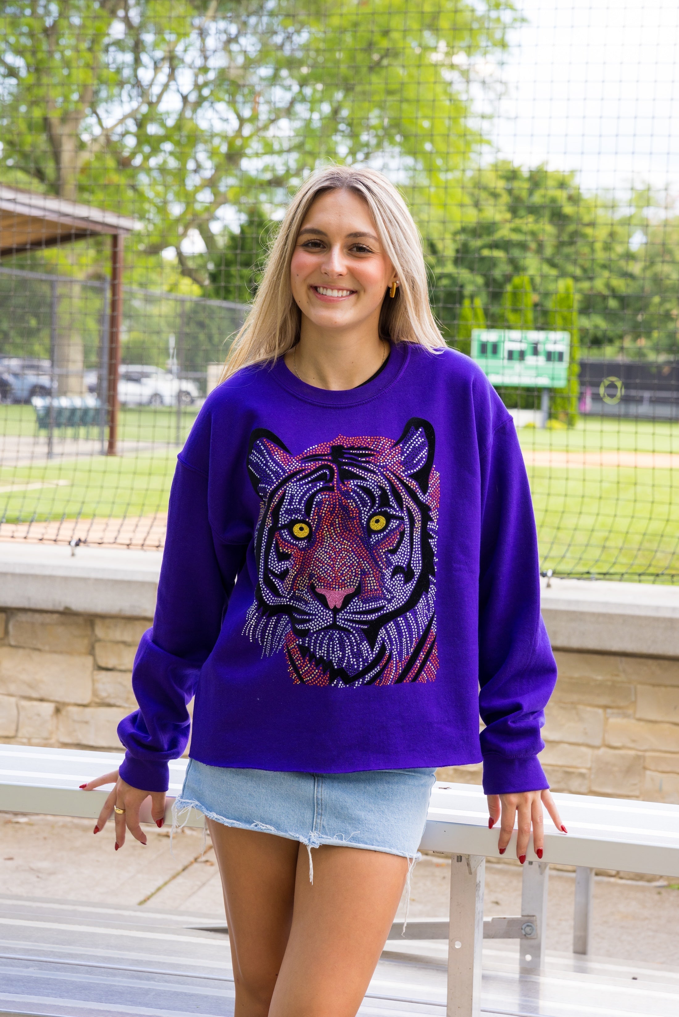 Tiger_purple_crewneck_sweatshirt2.jpg